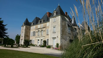 chateau de Piolant